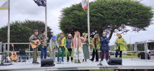 Community Singers singing Earth-loving songs