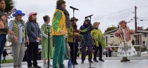 Michael Eagle Song teaching the audience a song