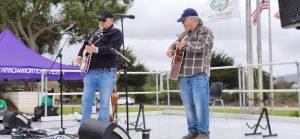 The Hovering Breadcat Duo with Derek Bodkin and Tommy Knowles